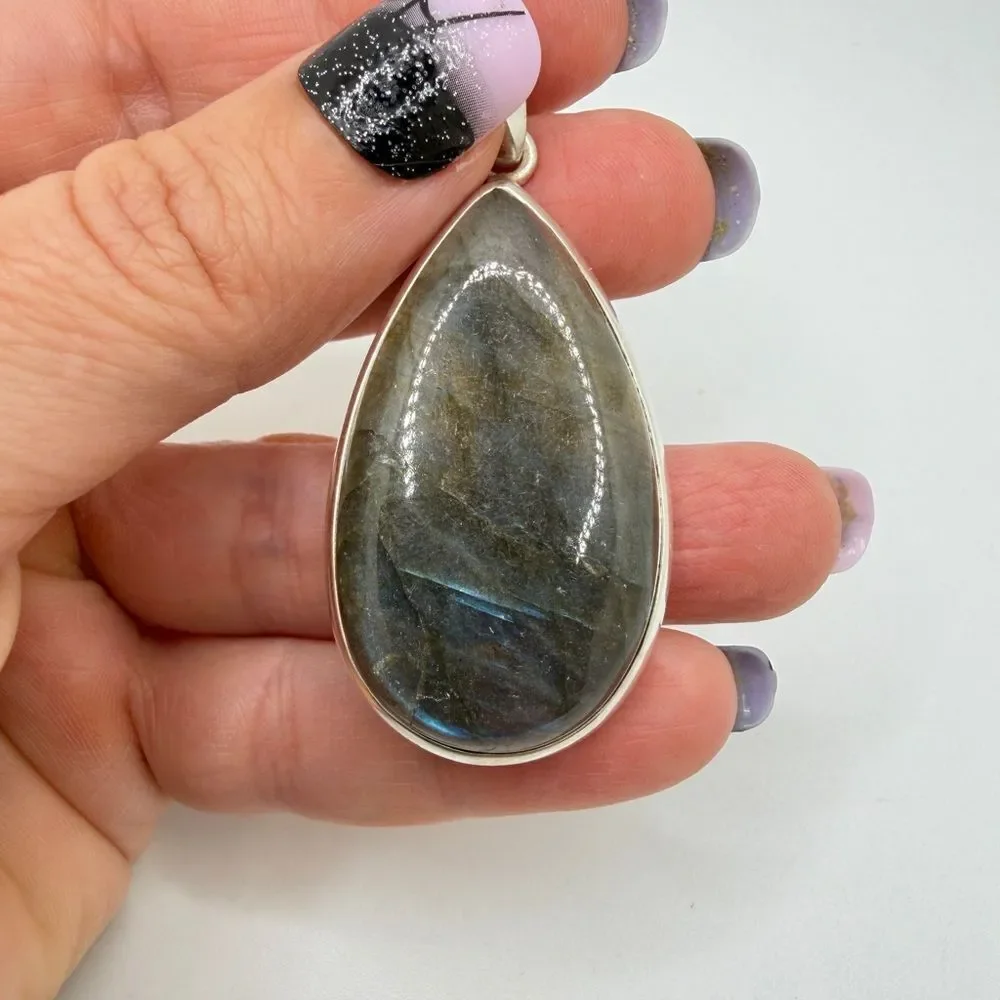 MONSTER 41x24mm Pear cut labradorite cabochon pendant in sterling‎ silver!